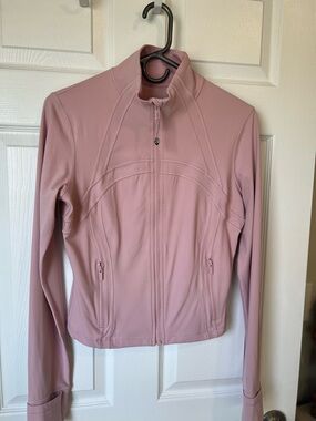 NWOT Lululemon Nulu Cropped Define Light Pink Full-Zip Athletic Jacket Size 10